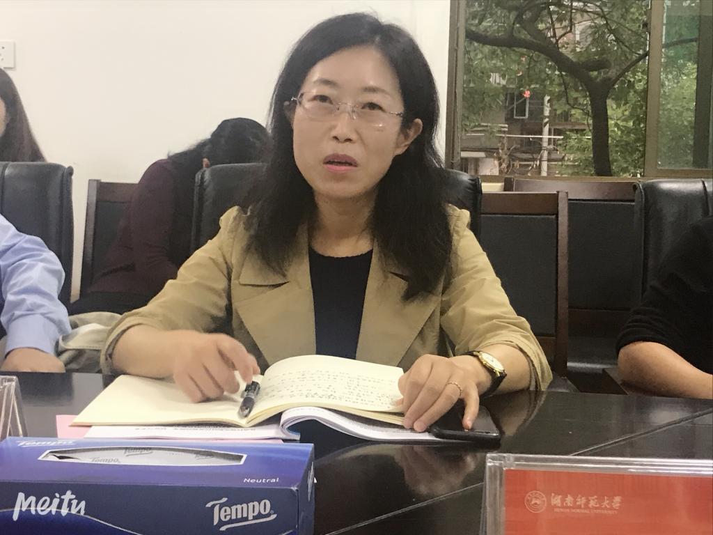 经专家评审推荐,九位老师先后作主题报告。